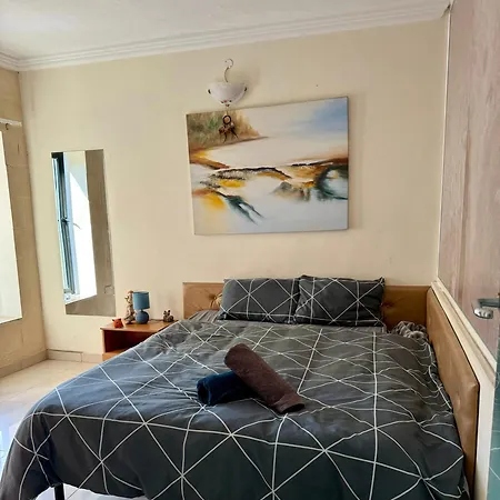 Great Location Maltese Flat *